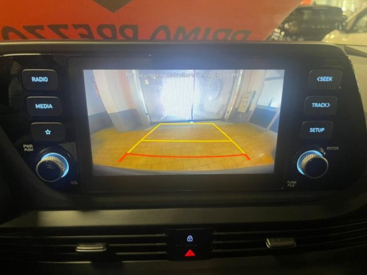 Hyundai Bayon 1.0 t-gdi 48V Xline imt (17)