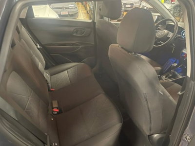 Hyundai Bayon 1.0 t-gdi 48V Xline imt (8)