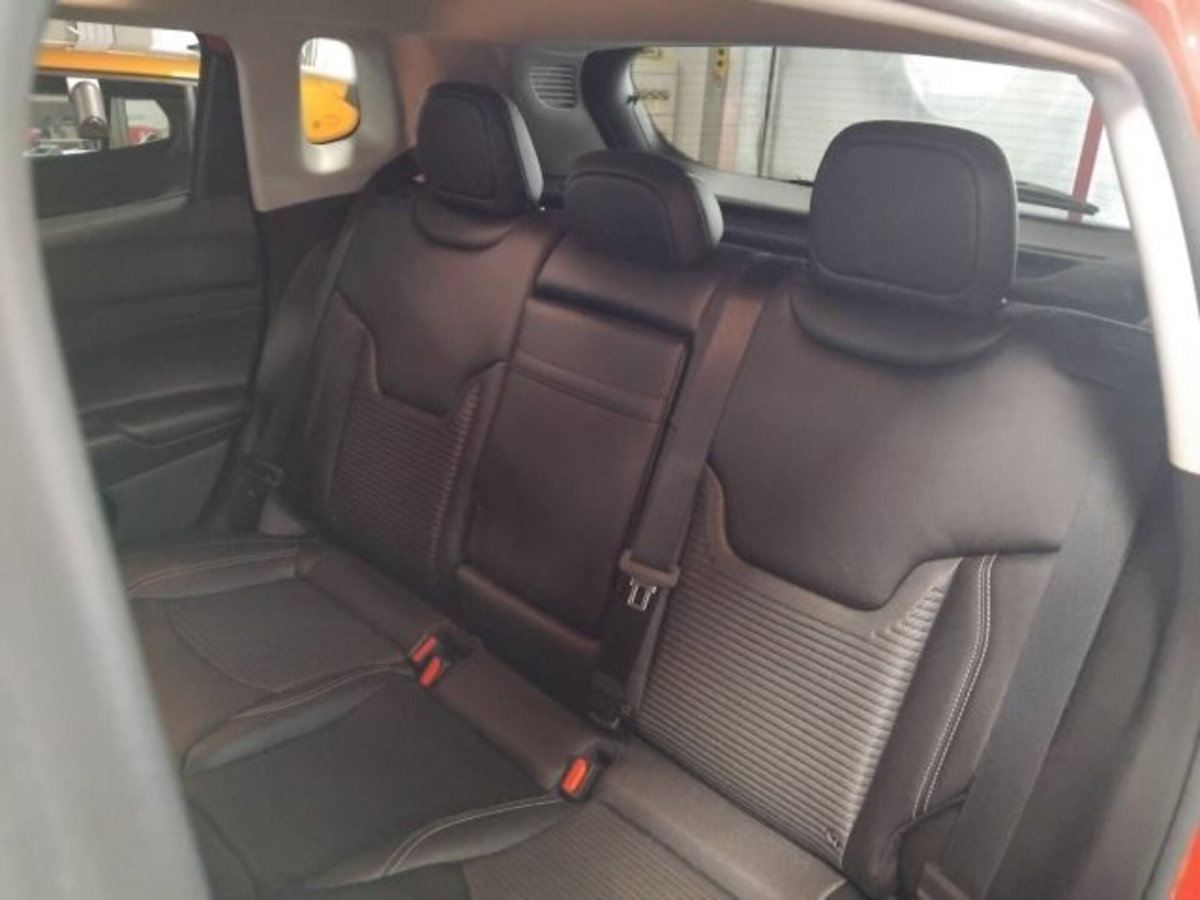 Jeep Compass 1.3 Turbo T4 2WD Limited (9)