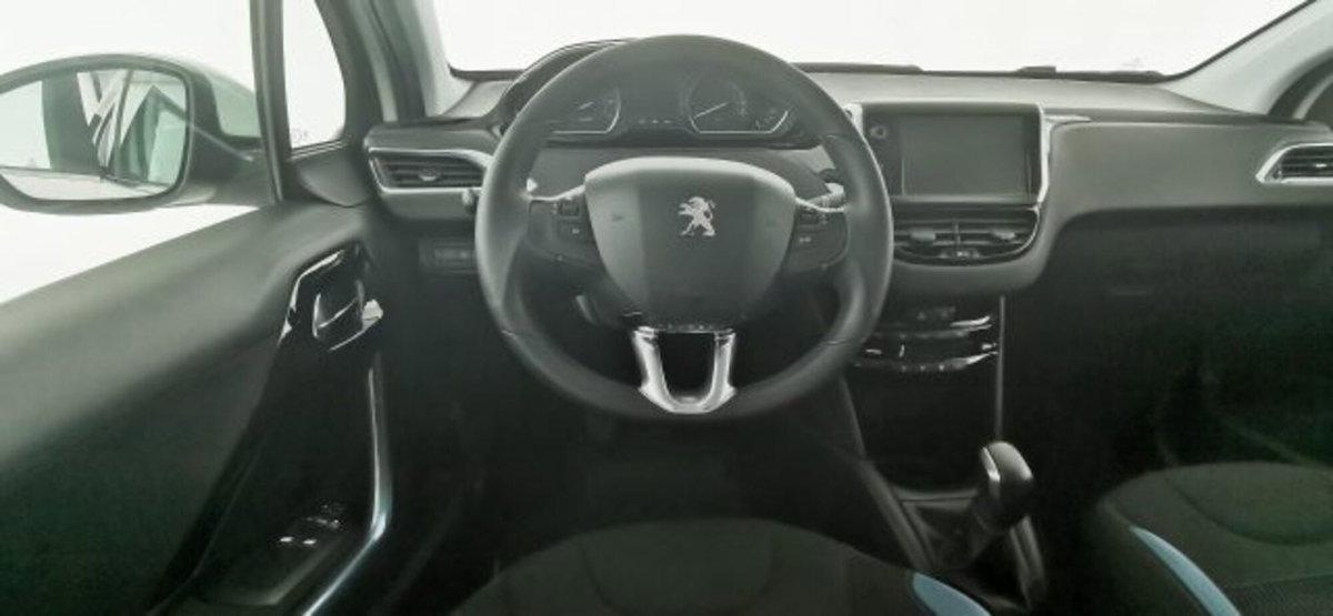 Peugeot 208 VTi 82 CV 5 porte Active (15)