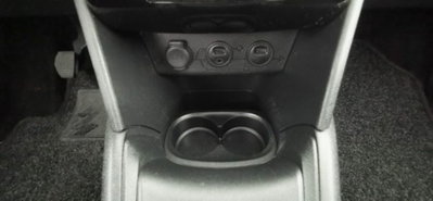 Peugeot 208 VTi 82 CV 5 porte Active (17)