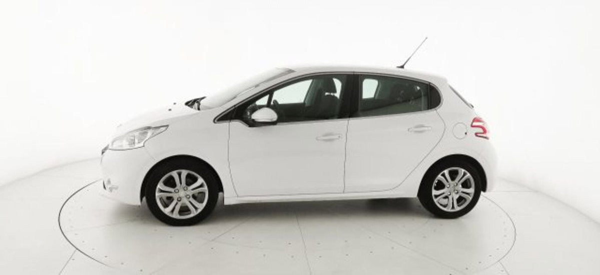 Peugeot 208 VTi 82 CV 5 porte Active (3)