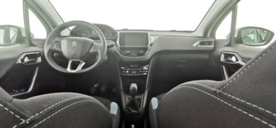 Peugeot 208 VTi 82 CV 5 porte Active (8)