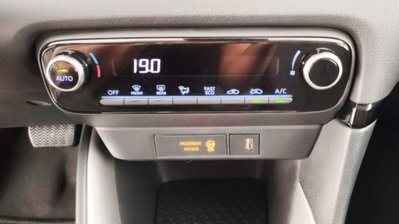 Toyota Yaris Cross 1.5 Hybrid 5p. E-CVT Trend (12)