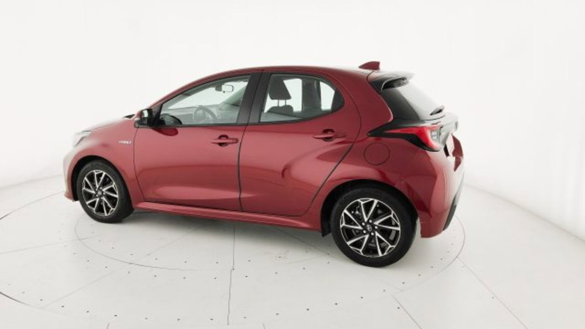 Toyota Yaris Cross 1.5 Hybrid 5p. E-CVT Trend (19)