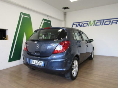 Opel Corsa 1.2 5 porte Club (10)