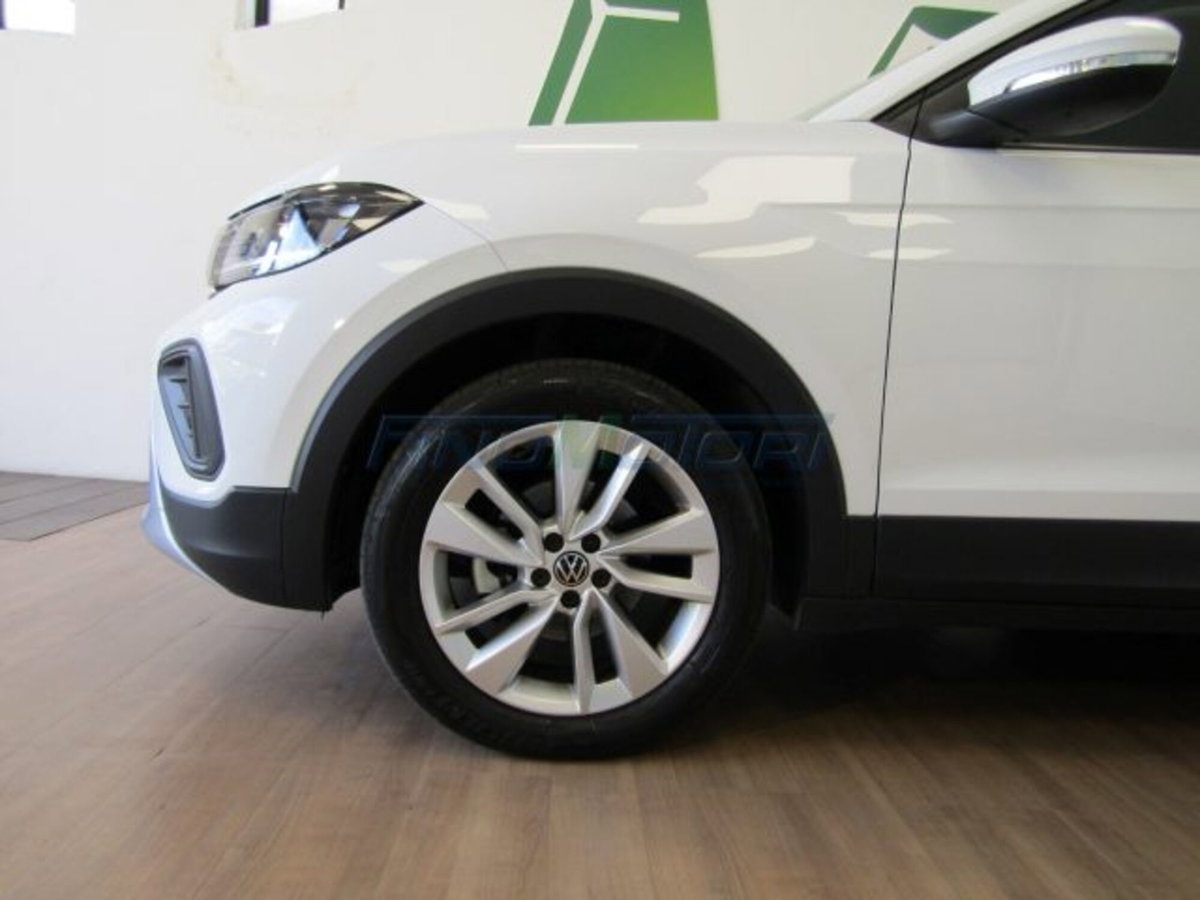 Volkswagen T-Cross 1.0 tsi Life 115cv (4)