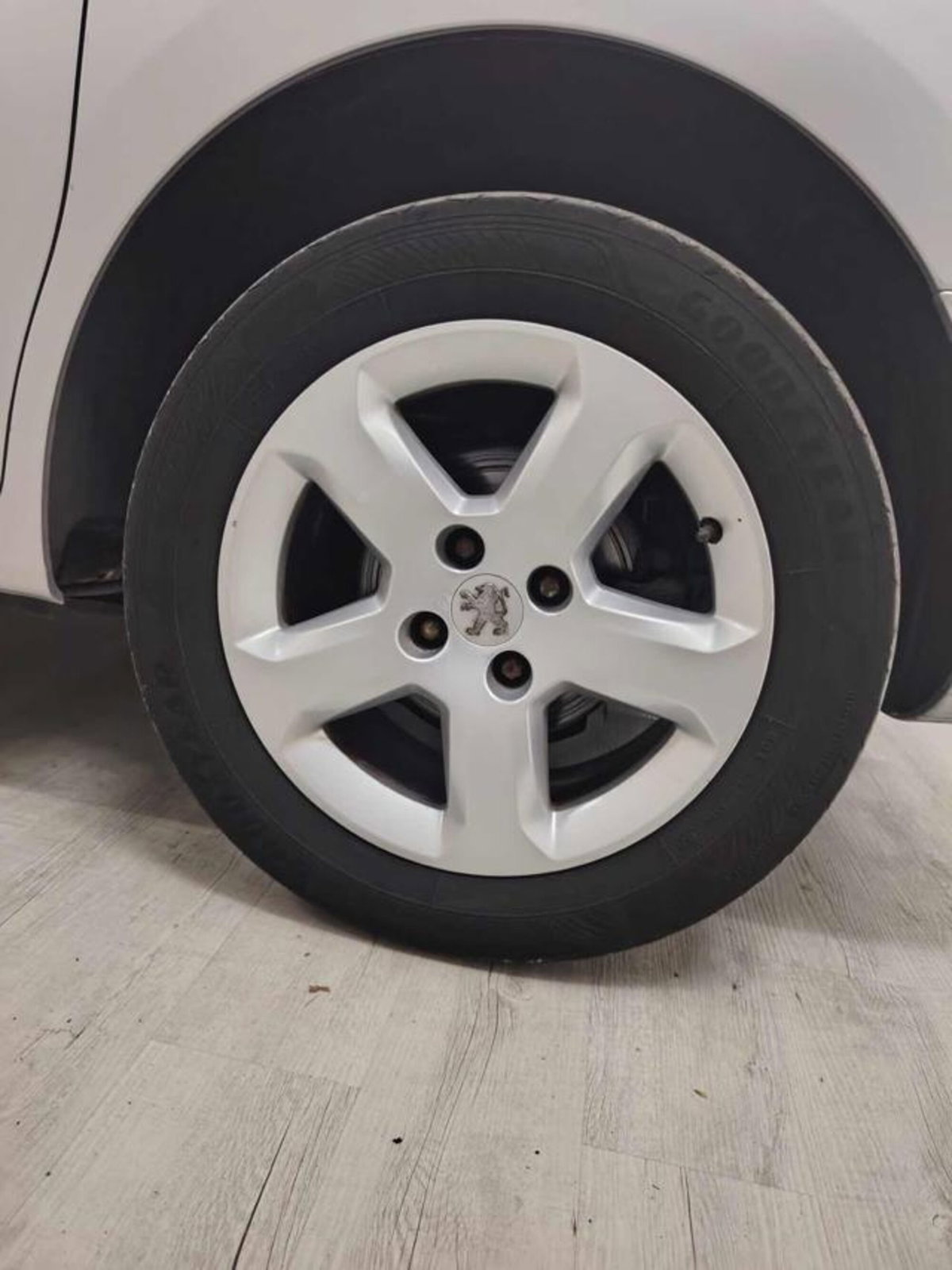 Peugeot Partner 1.6 HDi 112CV Premium (5)