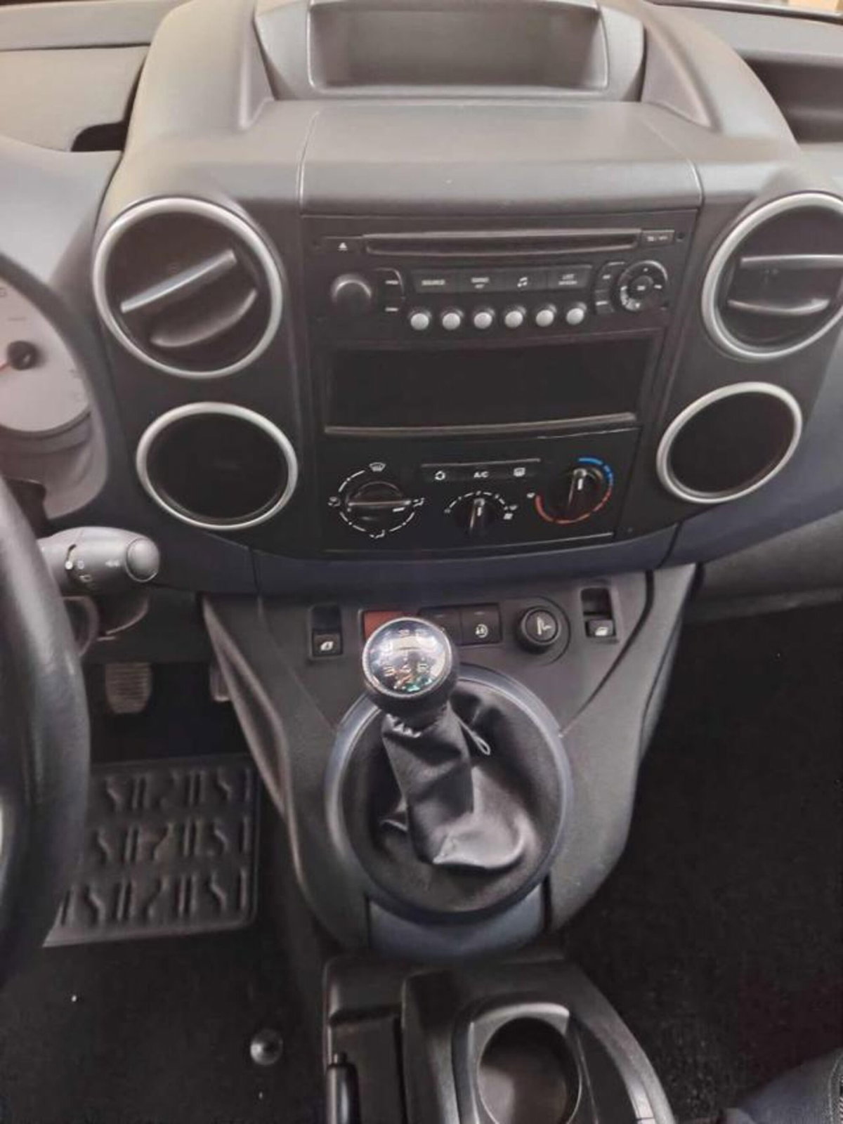 Peugeot Partner 1.6 HDi 112CV Premium (6)