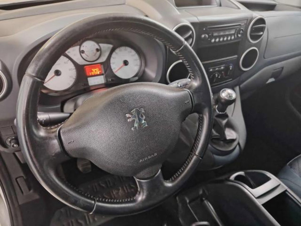 Peugeot Partner 1.6 HDi 112CV Premium (8)