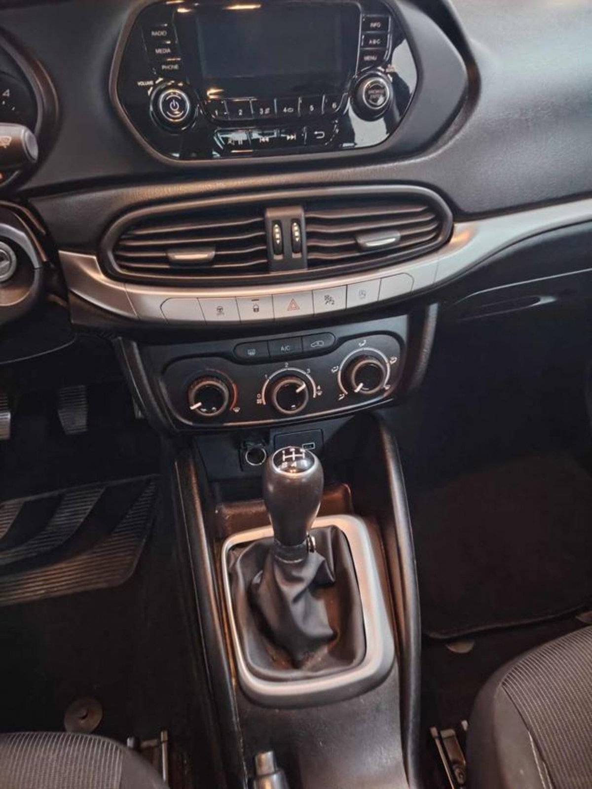 Fiat Tipo Tipo 1.3 Mjt 4 porte Lounge (6)