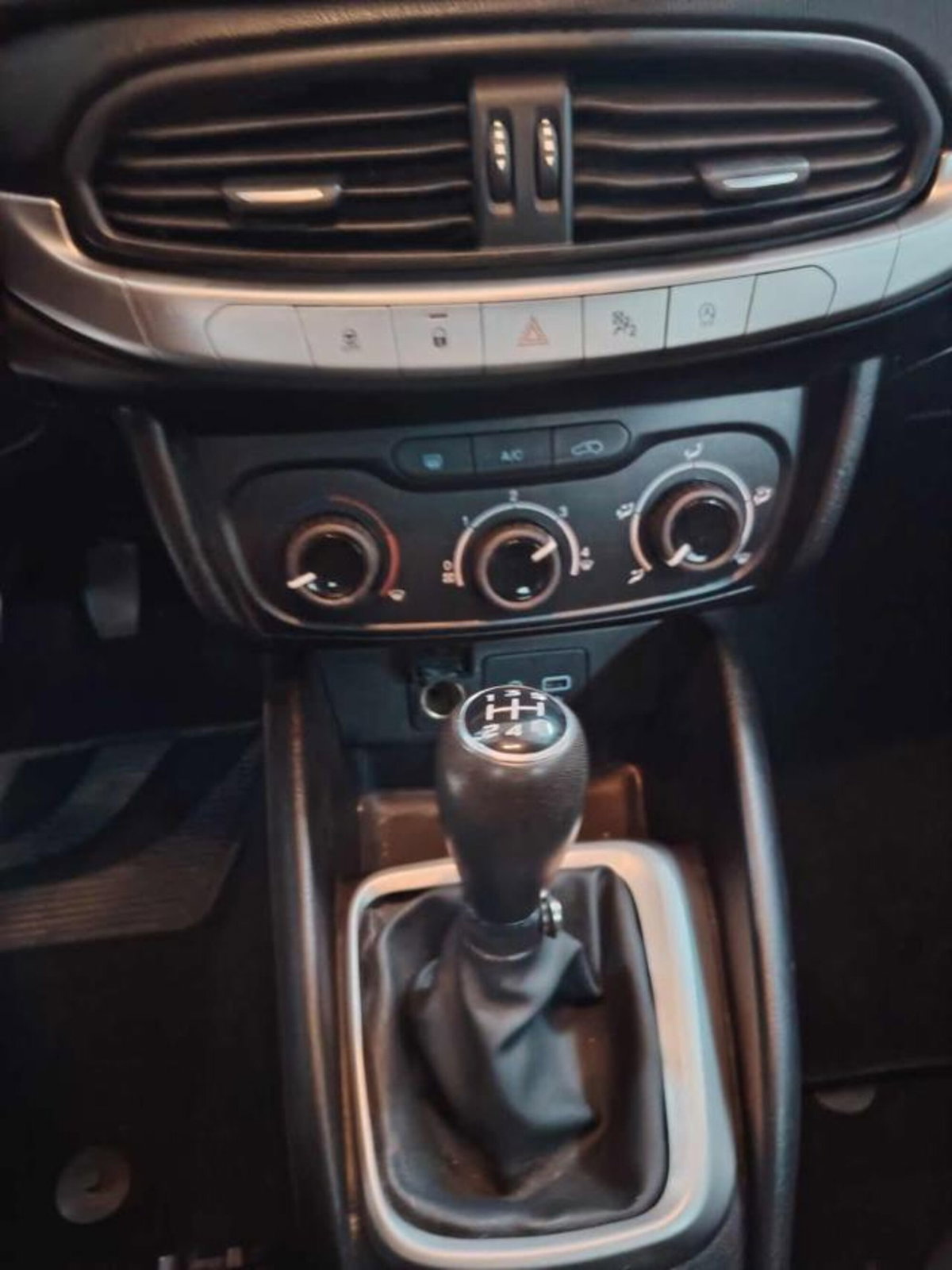 Fiat Tipo Tipo 1.3 Mjt 4 porte Lounge (8)