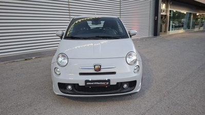 Abarth 500 1.4 Turbo T-Jet Custom (2)