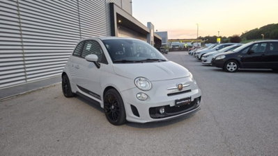 Abarth 500 1.4 Turbo T-Jet Custom (3)
