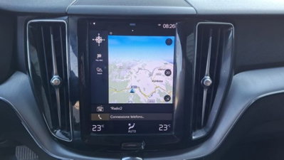 Volvo XC60 B4 (d) AWD Geartronic Business Plus (16)