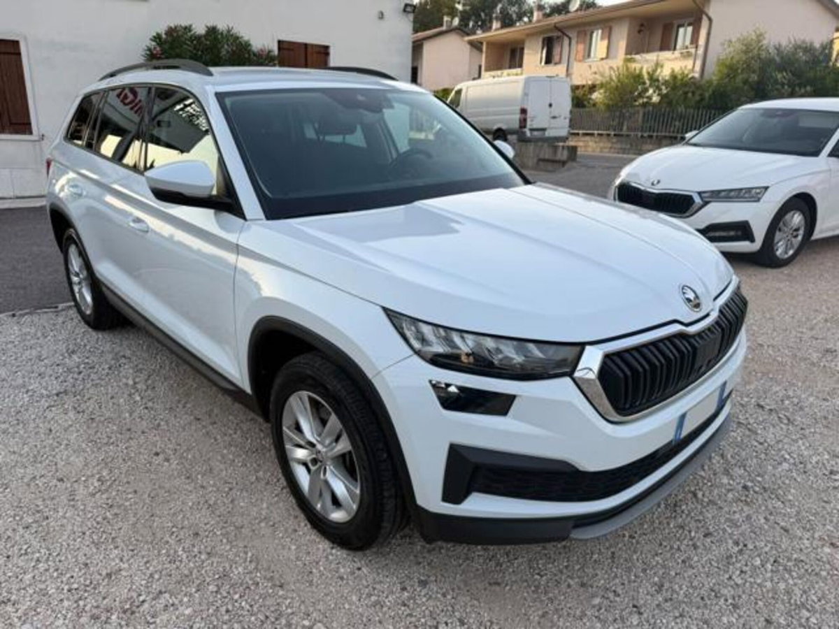 Skoda Kodiaq 2.0 TDI EVO SCR 4x4 DSG 7 posti Executive (2)