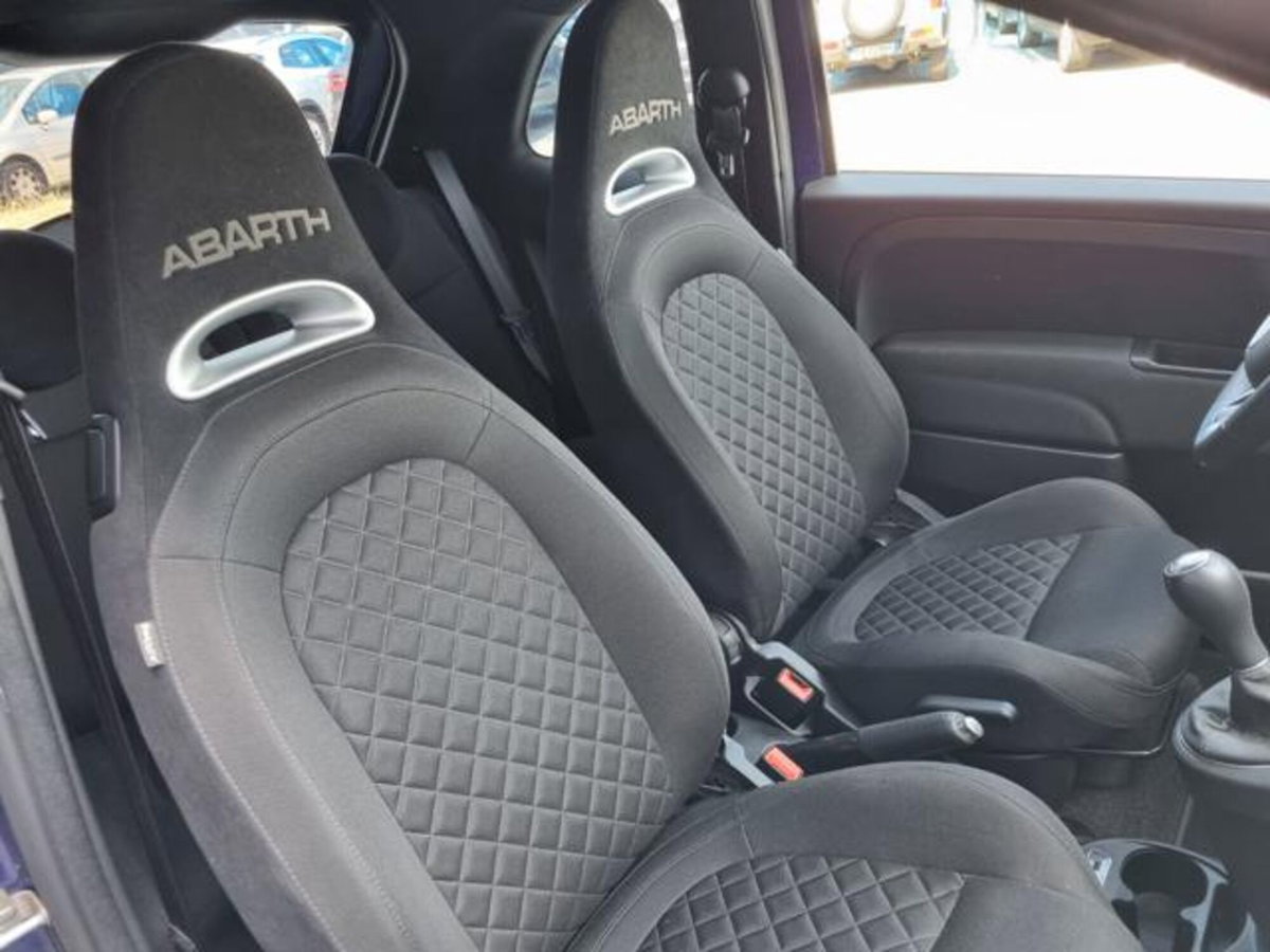 Abarth 595 595 1.4 Turbo T-Jet 145 CV (11)