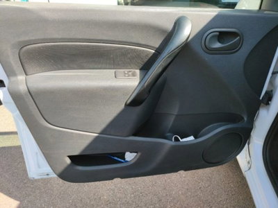 Nissan NV250 1.5 dCi 95CV PL Combi N1 (12)