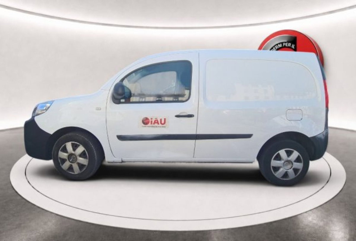 Nissan NV250 1.5 dCi 95CV PL Combi N1 (4)