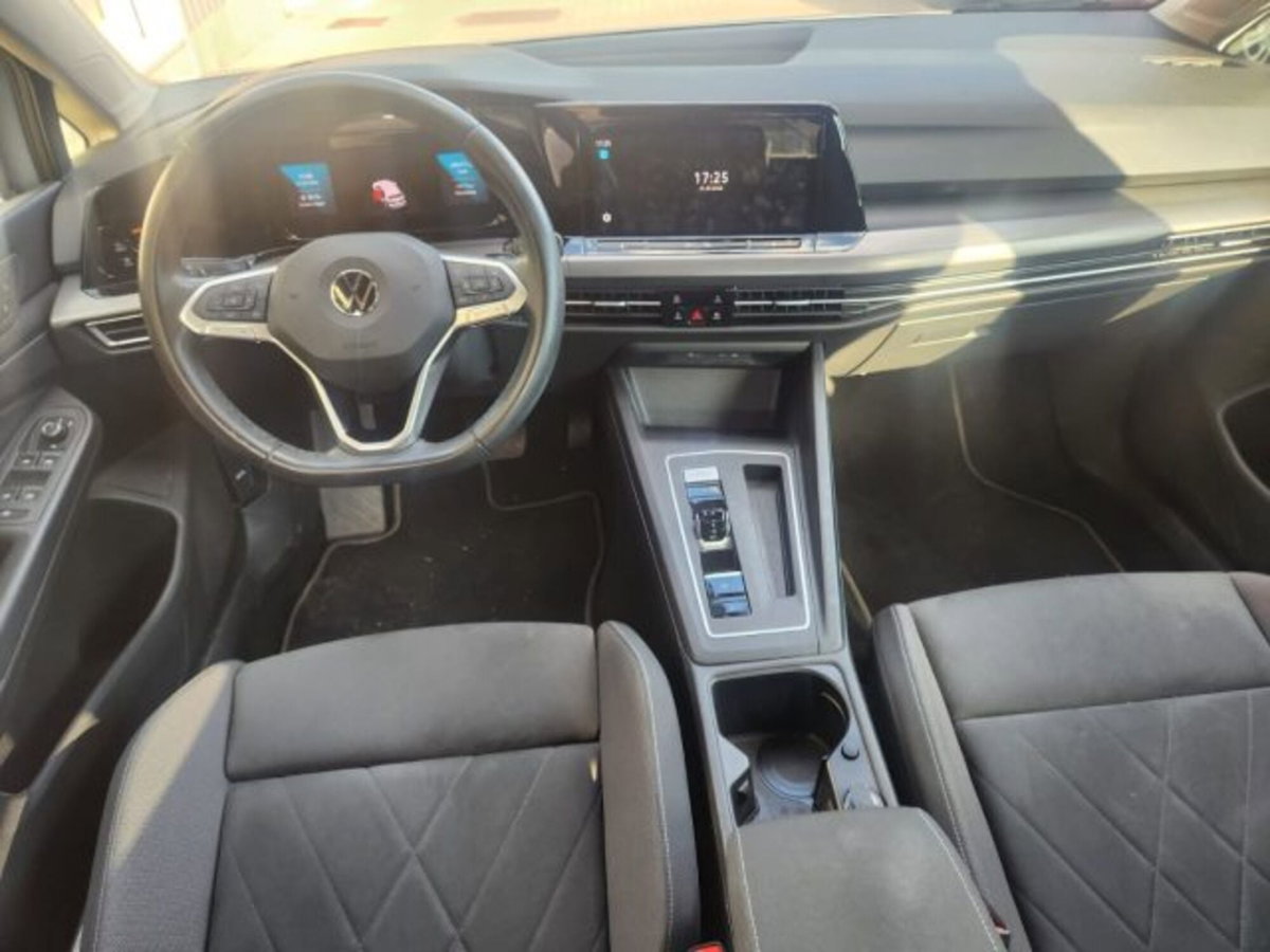 Volkswagen Golf 1.5 eTSI 150 CV EVO ACT DSG 1st Edition Style (11)
