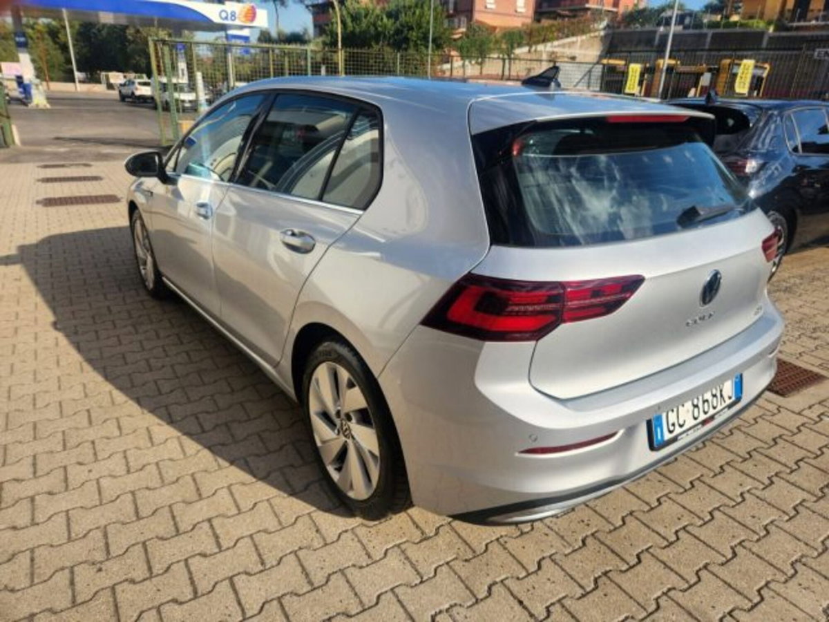 Volkswagen Golf 1.5 eTSI 150 CV EVO ACT DSG 1st Edition Style (6)
