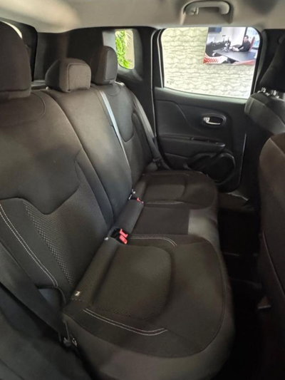 Jeep Renegade 1.6 Mjt 130 CV Limited (10)