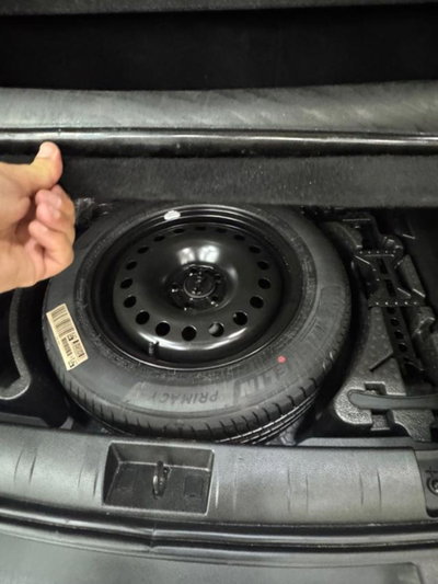 Jeep Renegade 1.6 Mjt 130 CV Limited (11)