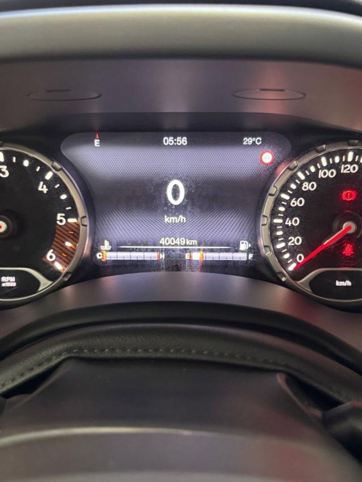 Jeep Renegade 1.6 Mjt 130 CV Limited (16)