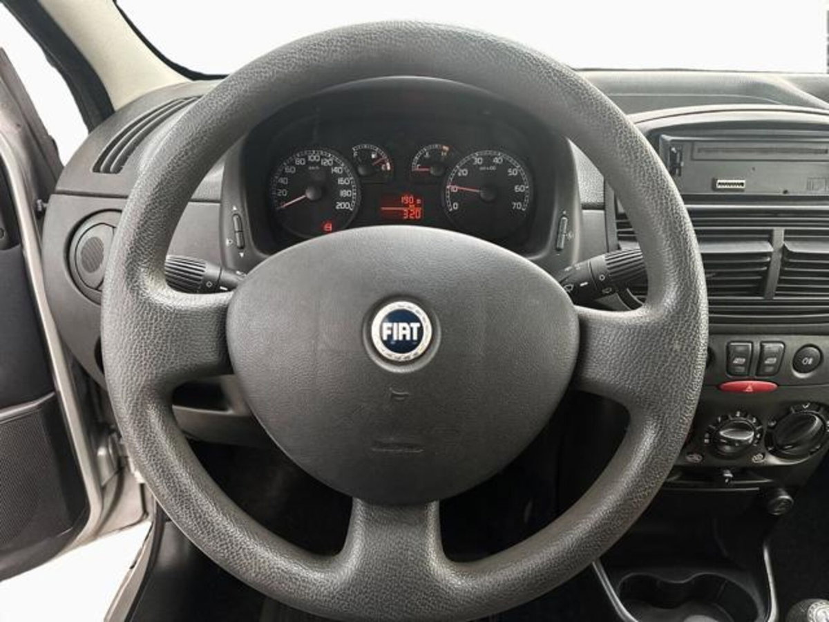 Fiat Punto 1.2 3 porte Active (8)
