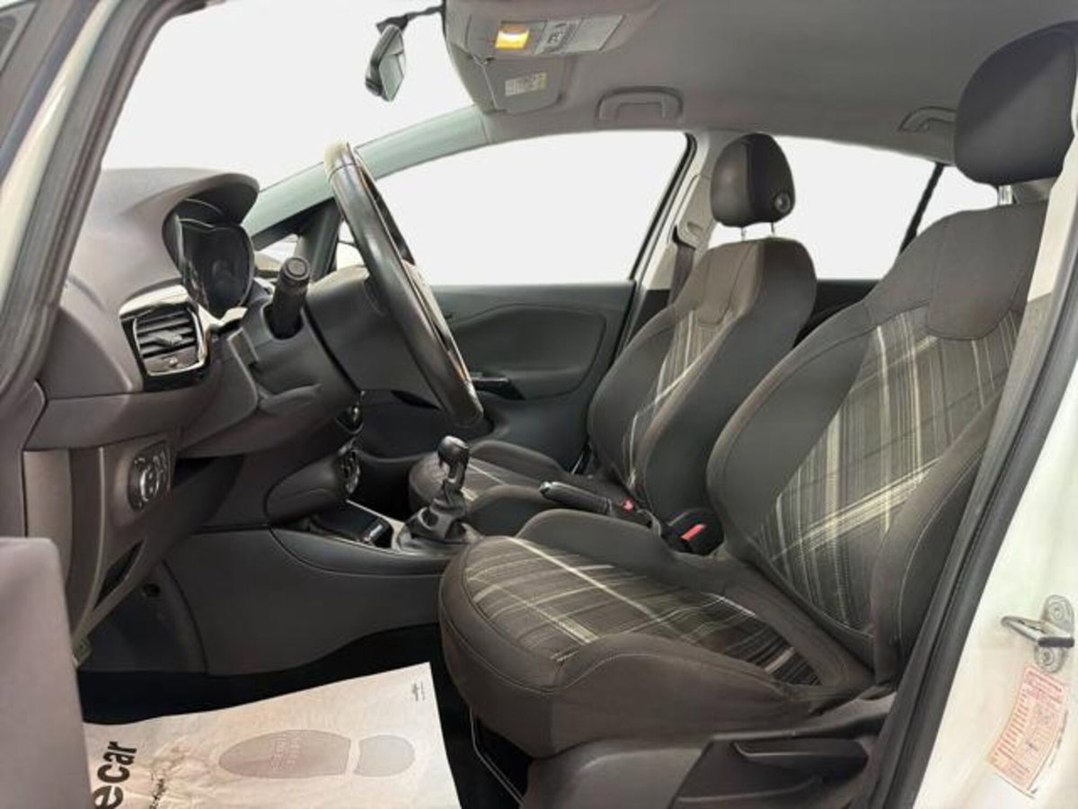 Opel Corsa 1.4 90CV GPL Tech 5 porte Innovation (12)