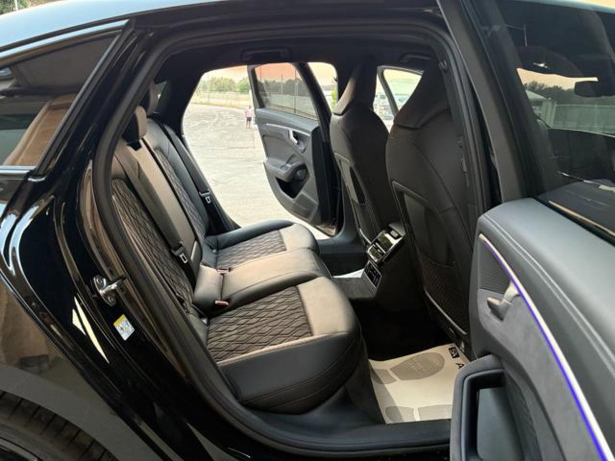 Audi A6 3.0 TDI 204 CV quattro S tronic edition (11)