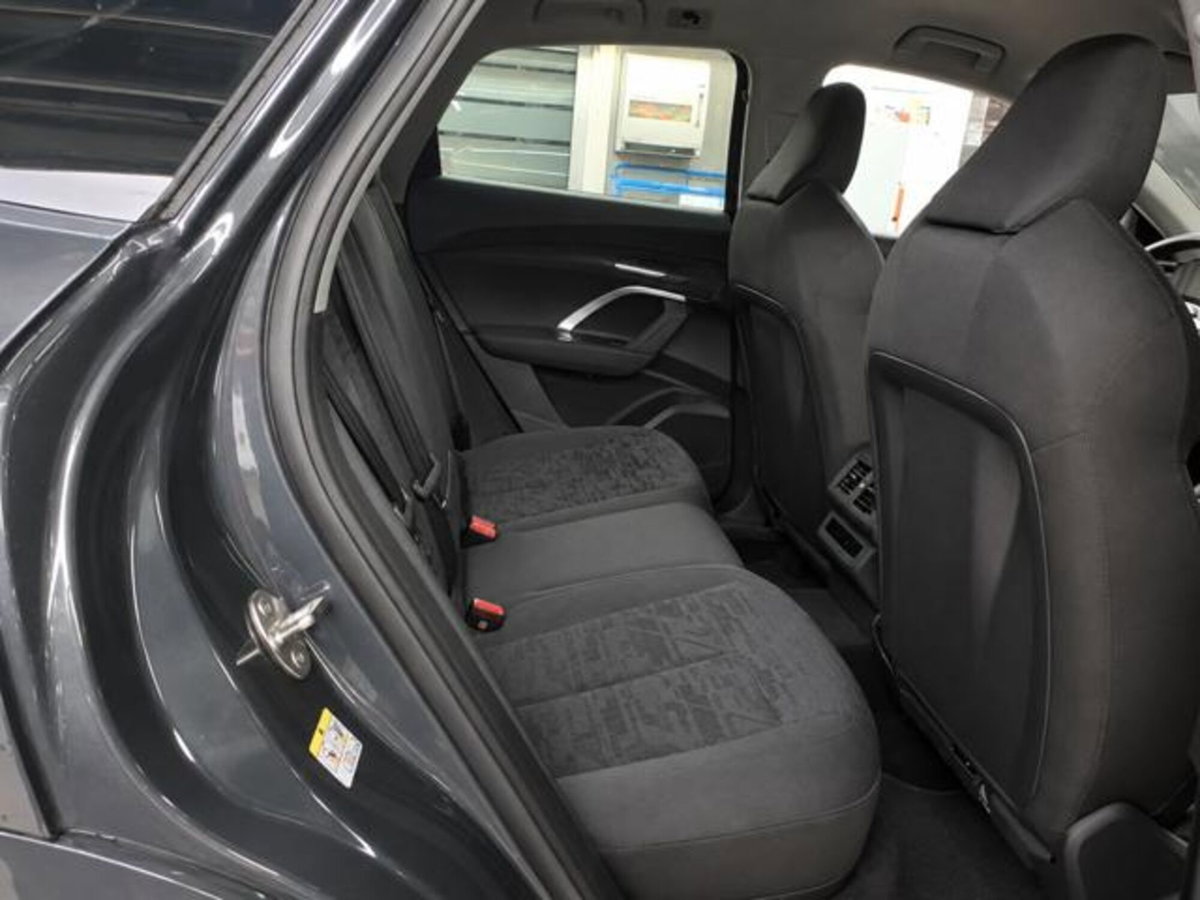 Audi Q5 Sportback 2.0 tdi mhev+ S line quattro 204cv s-tronic (5)