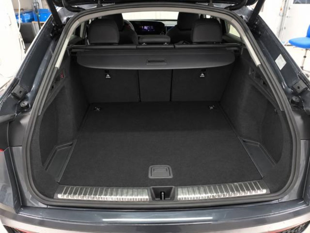 Audi Q5 Sportback 2.0 tdi mhev+ S line quattro 204cv s-tronic (6)