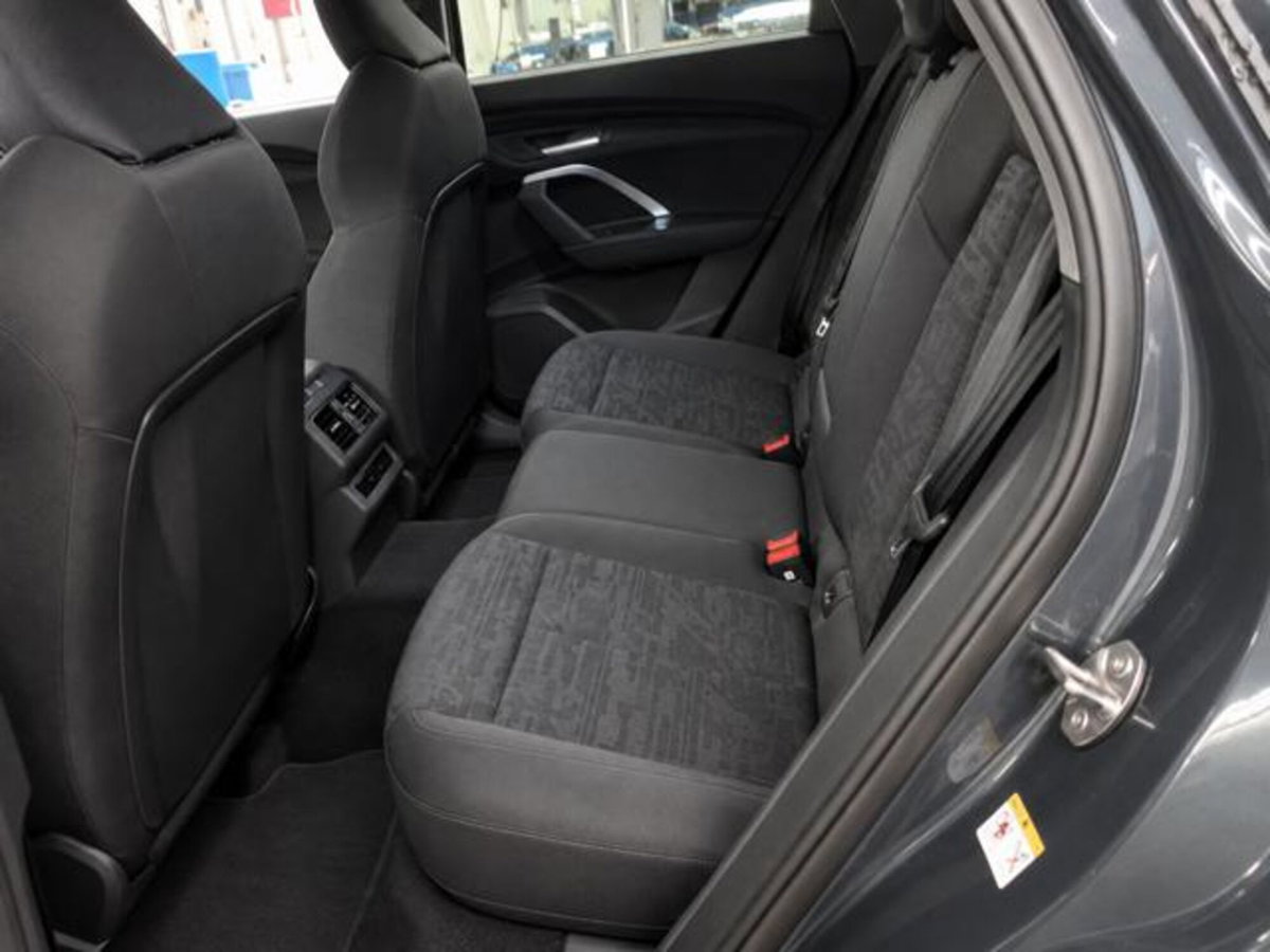 Audi Q5 Sportback 2.0 tdi mhev+ S line quattro 204cv s-tronic (4)