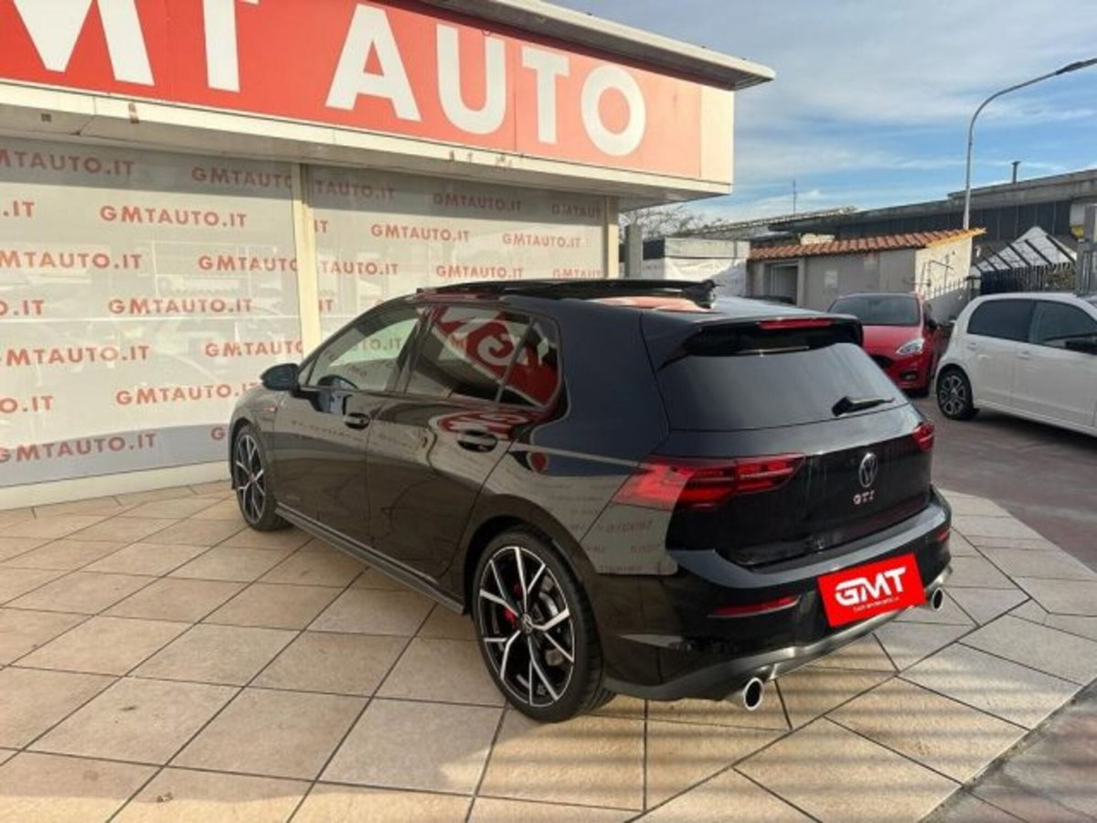 Volkswagen Golf 2.0 tsi GTI MT Ultimate 245cv (3)