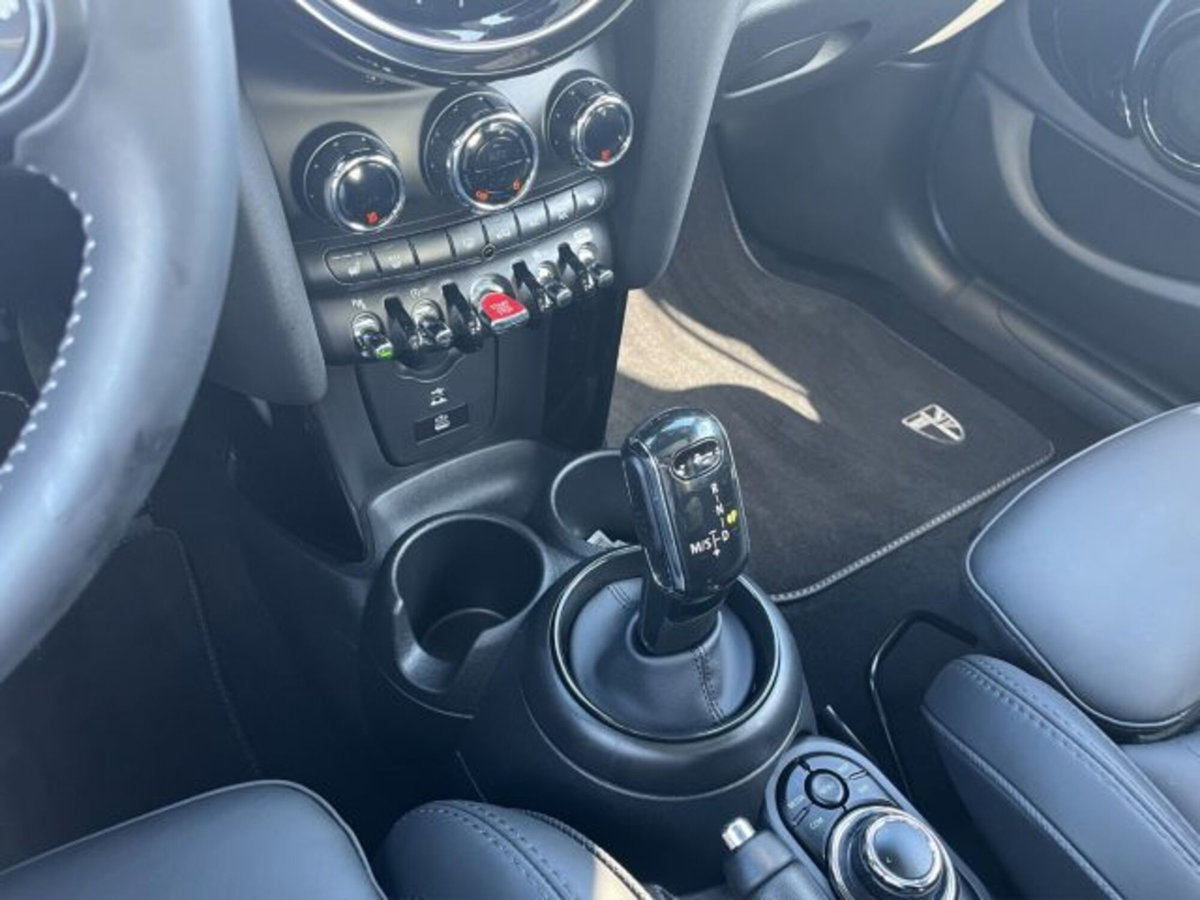 MINI Mini 1.5 Cooper Yours (12)