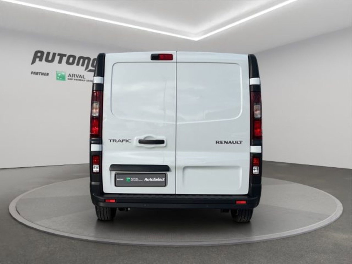 Renault Trafic 2.0 blue dci 110cv L2 Equilibre (5)