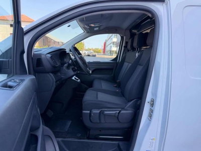 Opel Vivaro Furgone 2.0 Diesel 145CV S&S AT8 PL-TN M Furgone Enjoy (13)