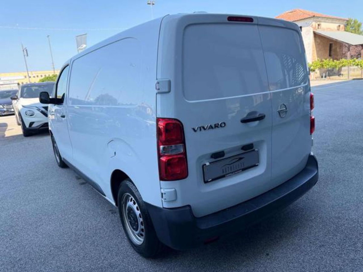 Opel Vivaro Furgone 2.0 Diesel 145CV S&S AT8 PL-TN M Furgone Enjoy (8)