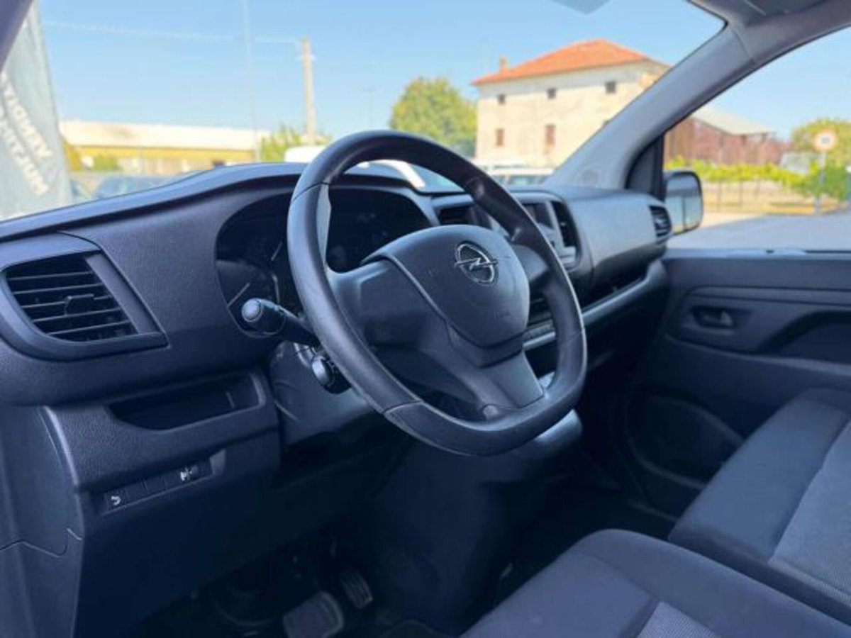 Opel Vivaro Furgone 2.0 Diesel 145CV S&S AT8 PL-TN M Furgone Enjoy (9)