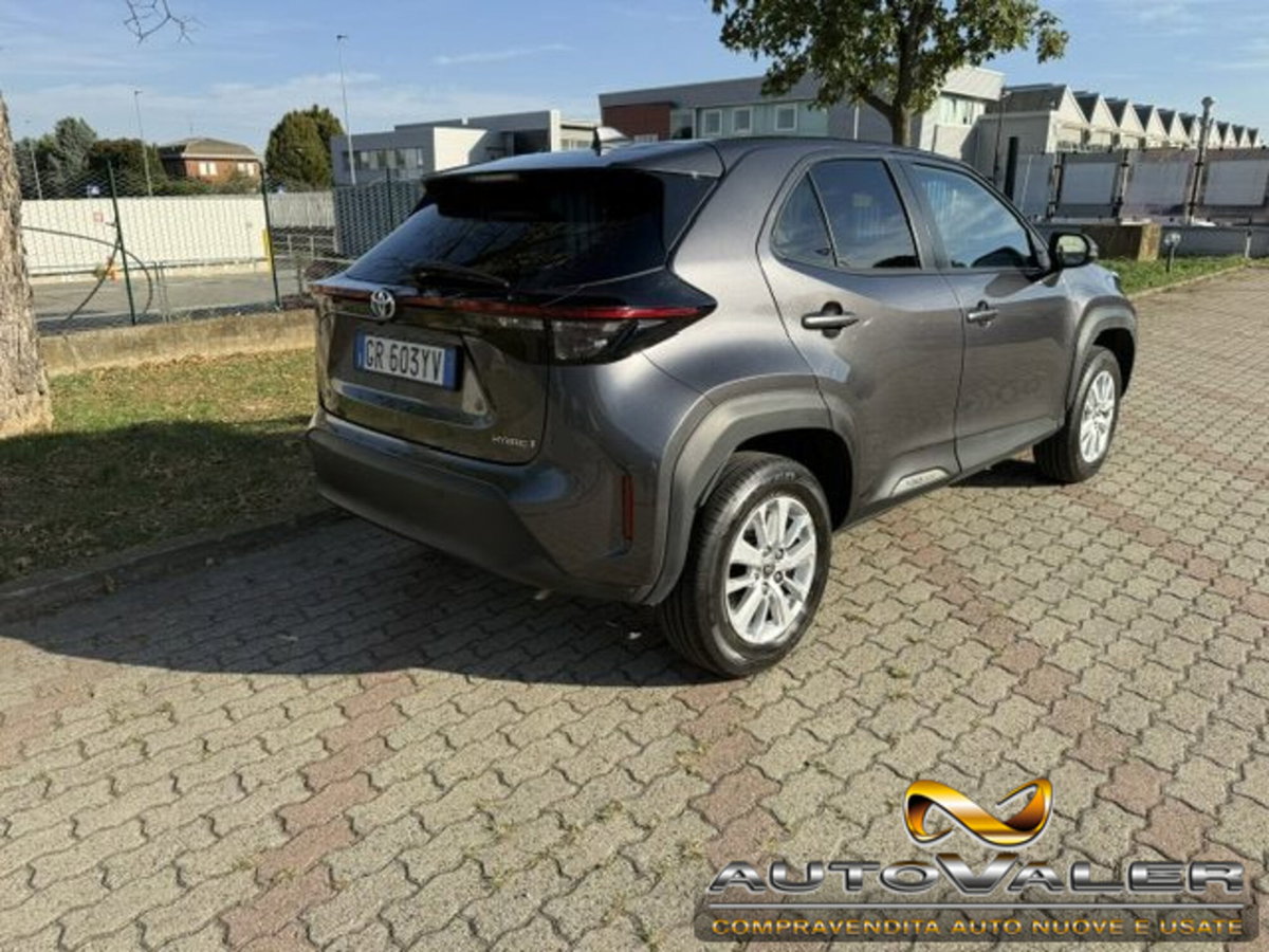 Toyota Yaris Cross 1.5h GR Sport Black Sky fwd 116cv e-cvt (4)