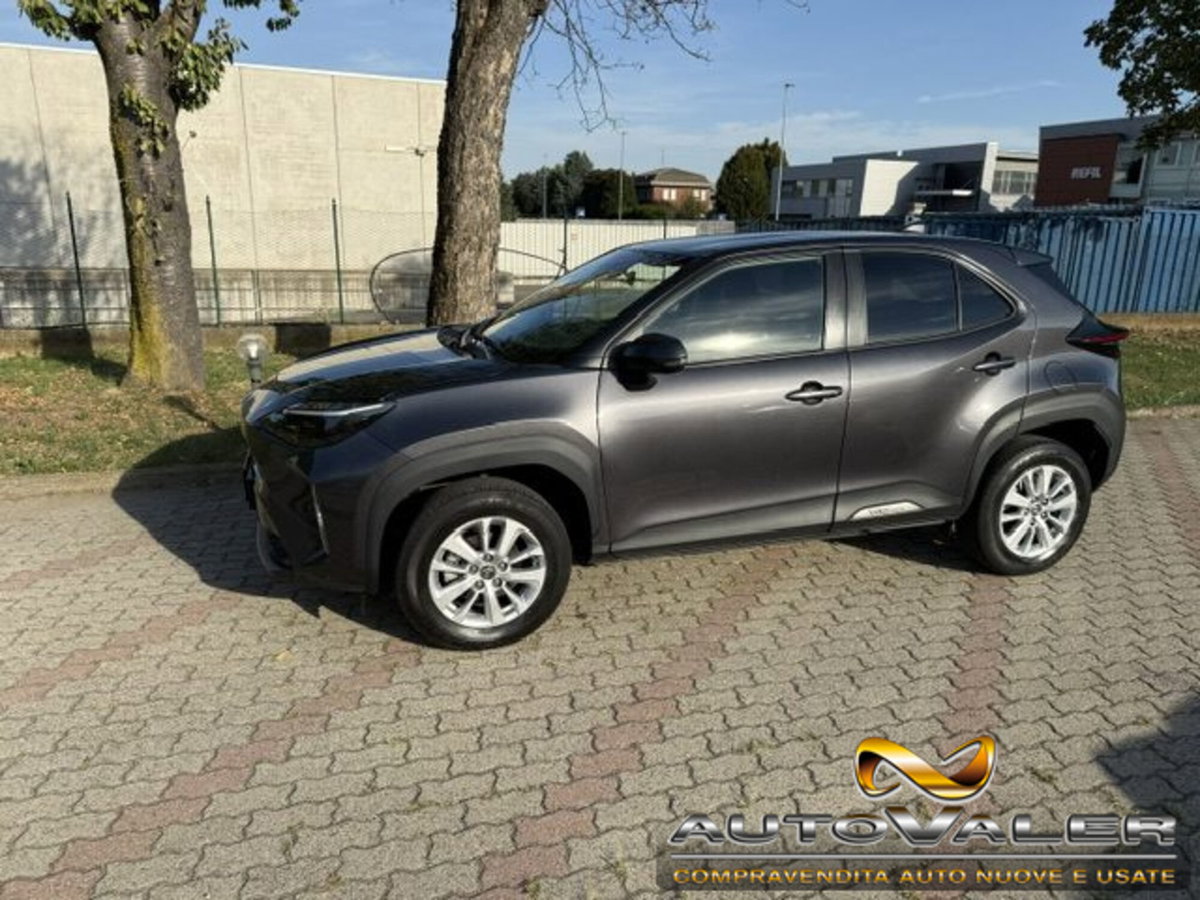 Toyota Yaris Cross 1.5h GR Sport Black Sky fwd 116cv e-cvt (6)