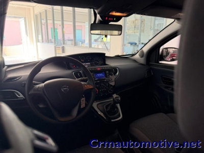 Lancia Ypsilon 1.0 FireFly 5 porte S&S Hybrid Silver Plus (8)
