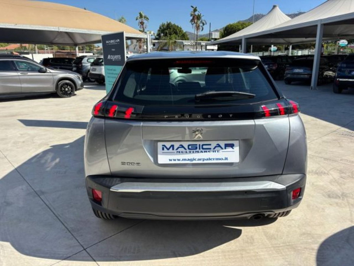 Peugeot 2008 PureTech 100 S&S Active Pack (5)