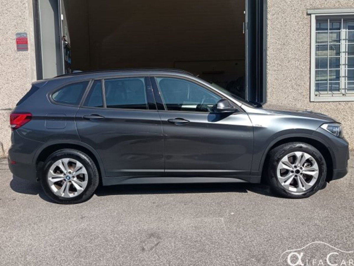 BMW X1 xDrive25e Business Advantage (15)