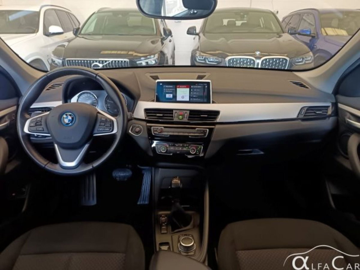 BMW X1 xDrive25e Business Advantage (6)