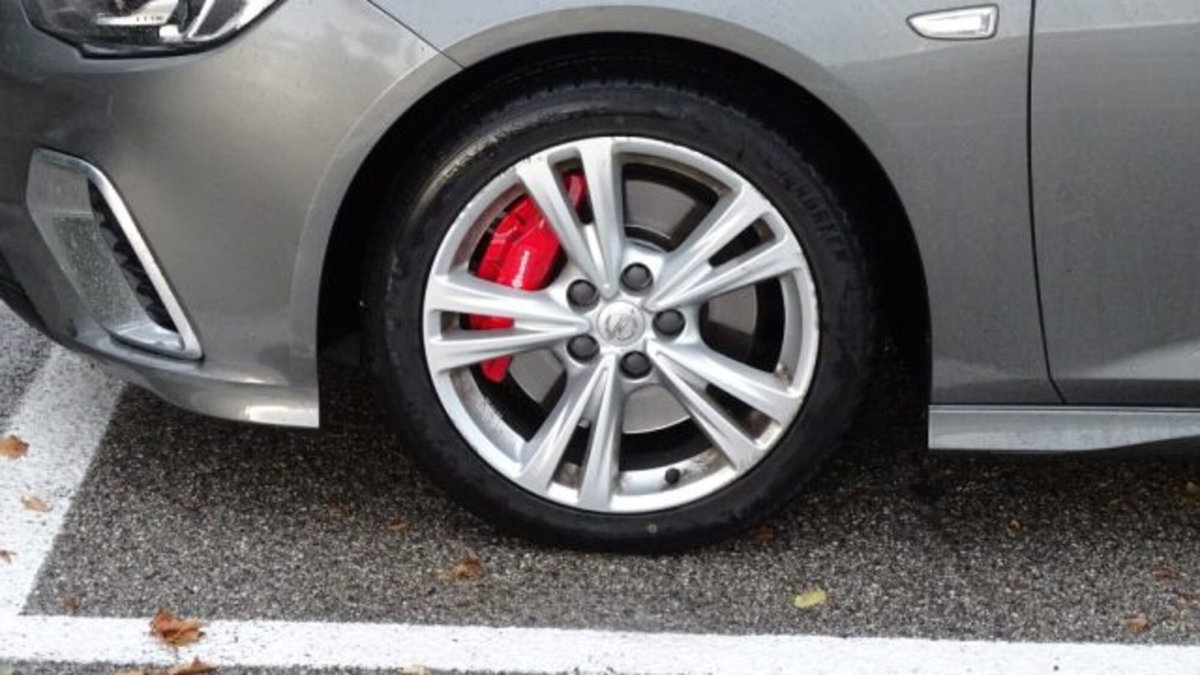 Opel Insignia Station Wagon 2.0 BiTurbo CDTI S&S AWD aut. Sports GSi (19)