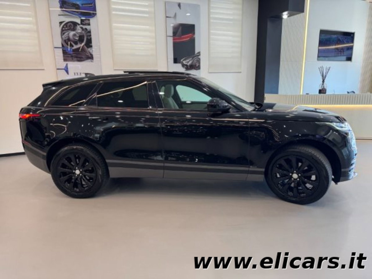Land Rover Range Rover Velar 2.0D I4 240 CV R-Dynamic (4)