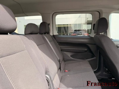 Volkswagen Caddy 2.0 TDI 102 CV Maxi (9)