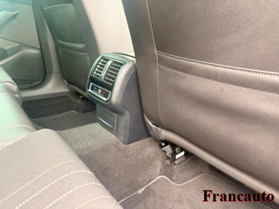 Volkswagen Passat Variant Alltrack 2.0 TDI 200 CV 4MOTION DSG (18)